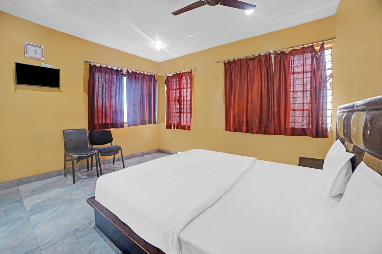 Oyo Flagship 85517 Hotel Sheetal Lake View Rāipur מראה חיצוני תמונה