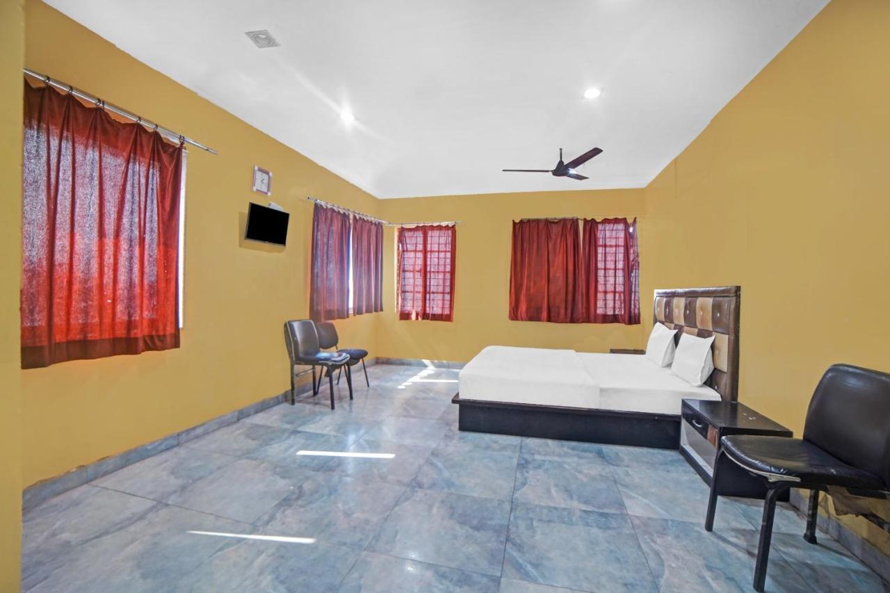 Oyo Flagship 85517 Hotel Sheetal Lake View Rāipur מראה חיצוני תמונה